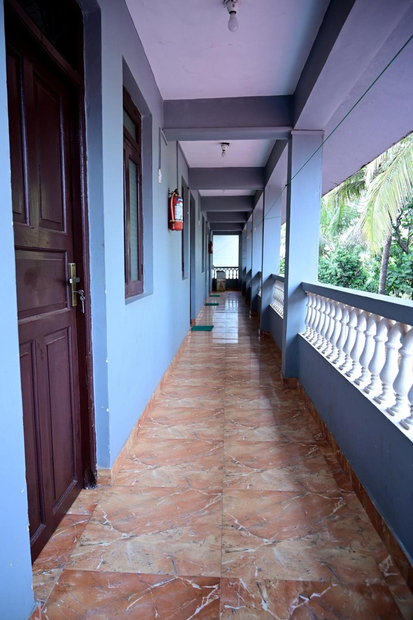 Clinton Guest House Colva Buitenkant foto