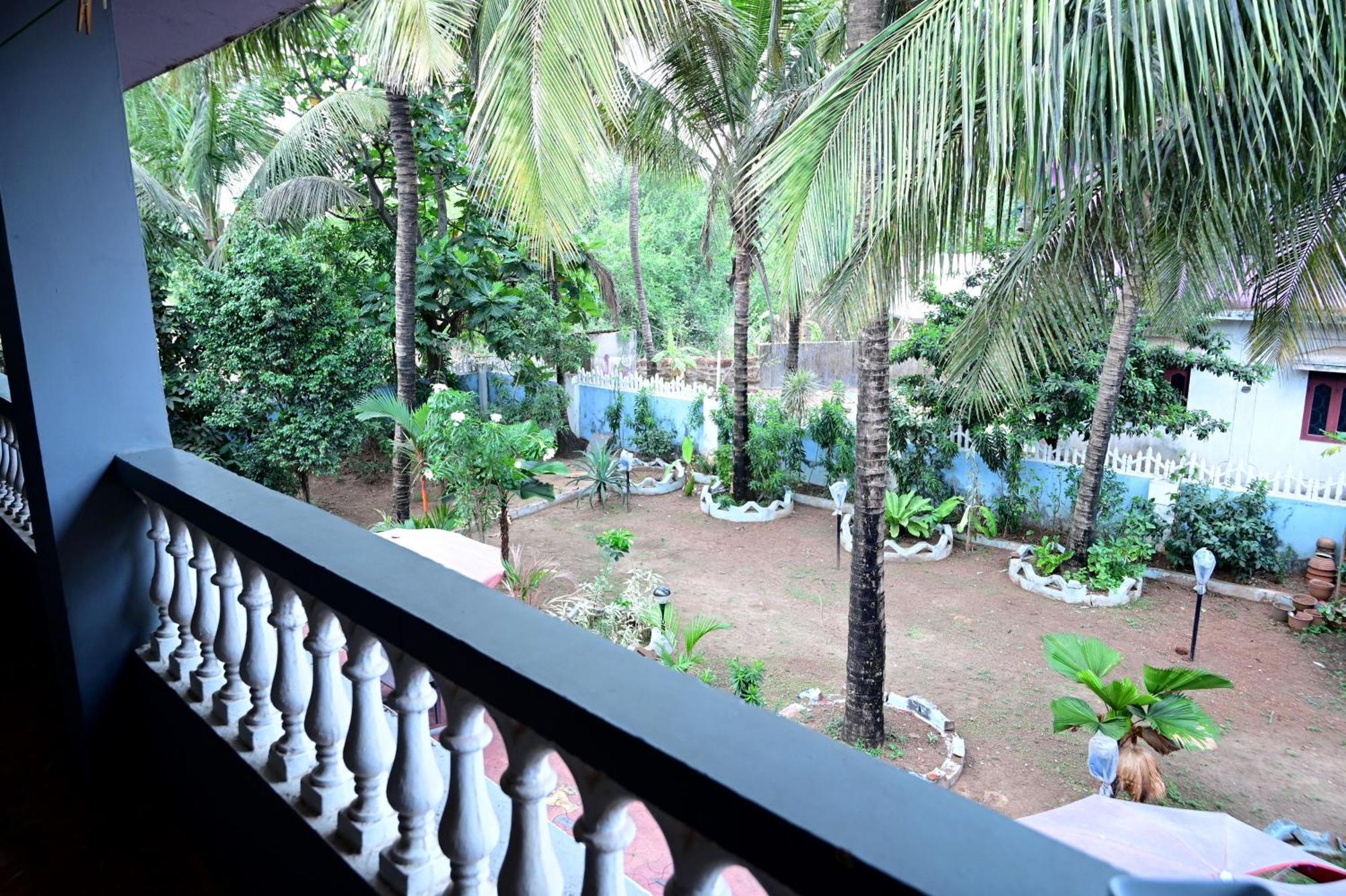 Clinton Guest House Colva Buitenkant foto