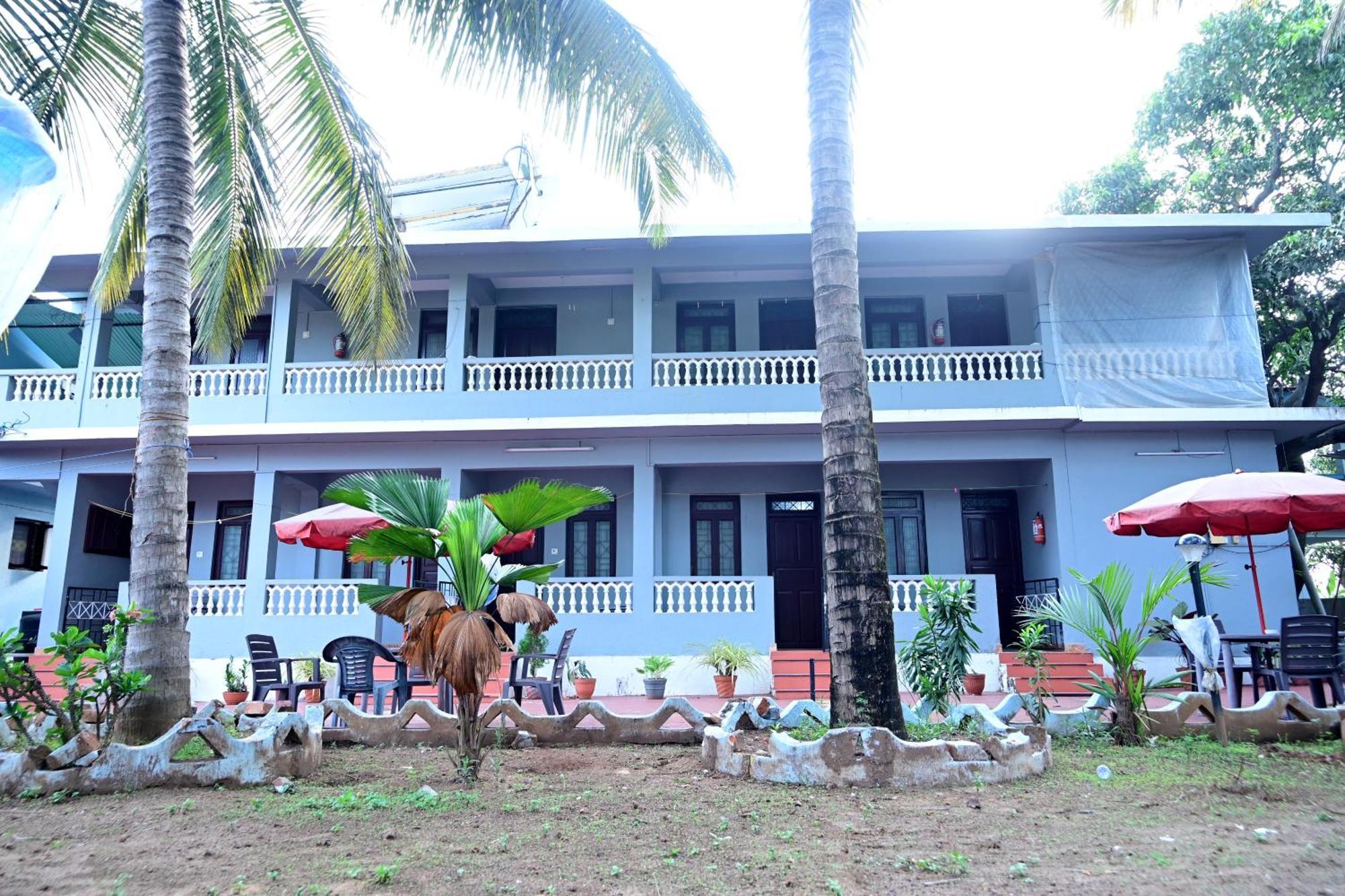 Clinton Guest House Colva Buitenkant foto